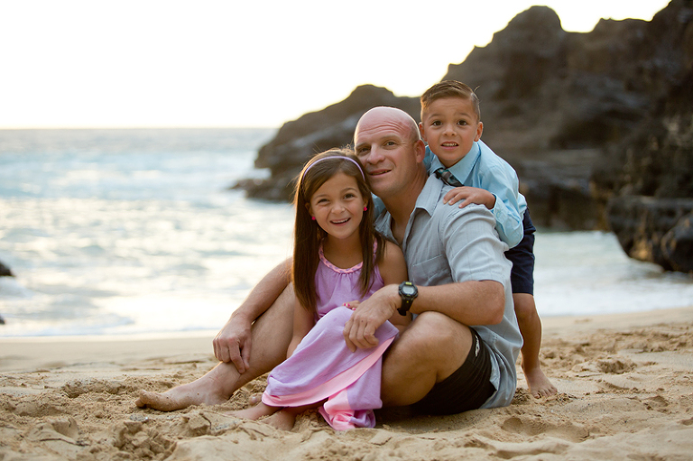 sunrise family photo dad with children