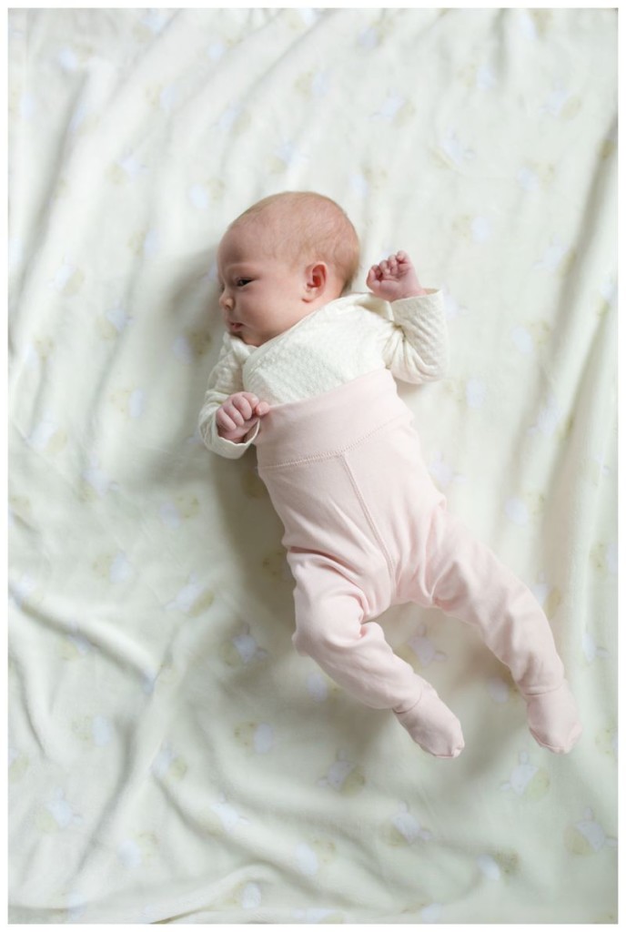 newborn photos in home